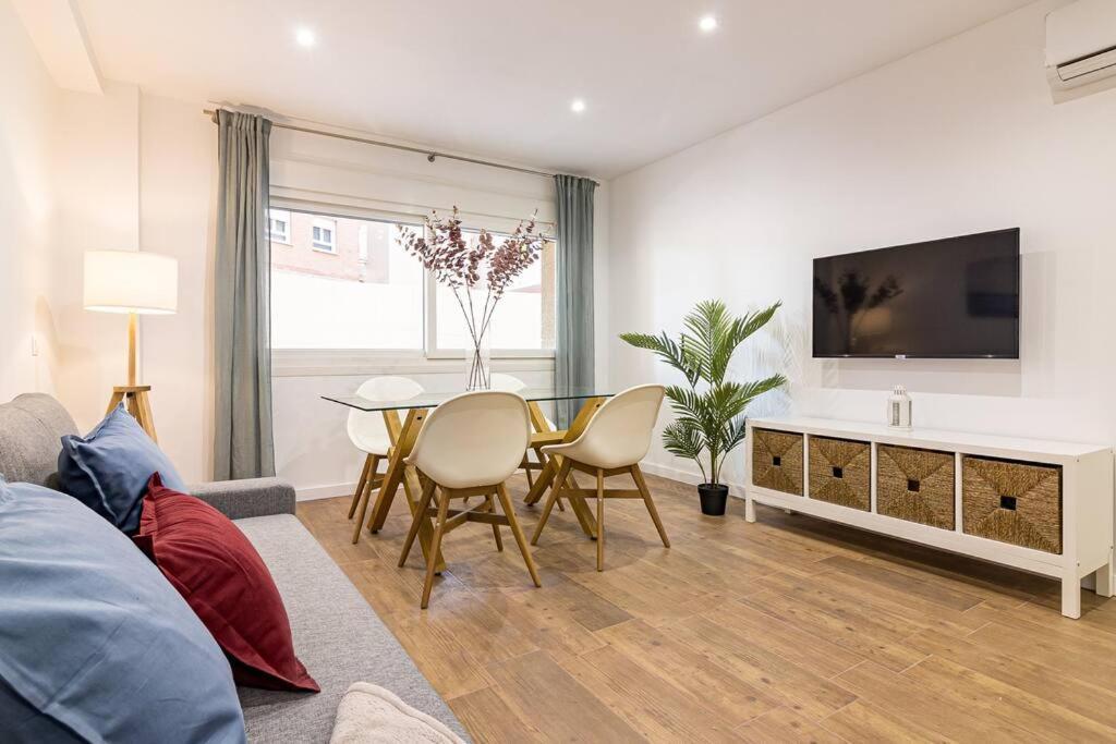 Malagueta Apartments Málaga Extérieur photo