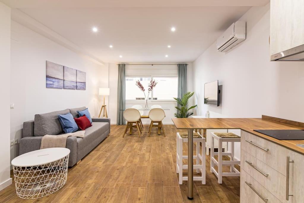 Malagueta Apartments Málaga Extérieur photo