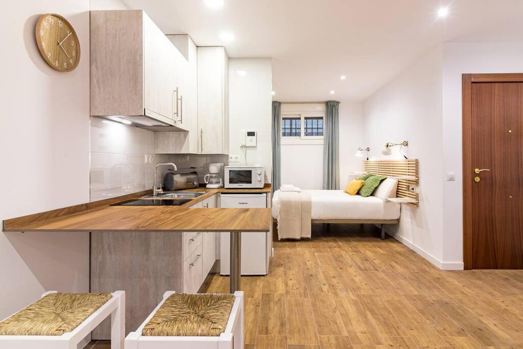 Malagueta Apartments Málaga Extérieur photo